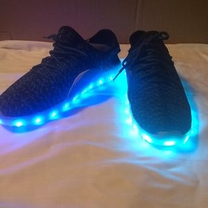 Flash Kicks Light-up shoes